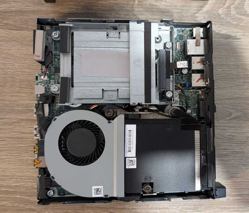 HP EliteDesk 800 G3 Mini – i5-7500, 8GB RAM, 256g GB SSD NVMe