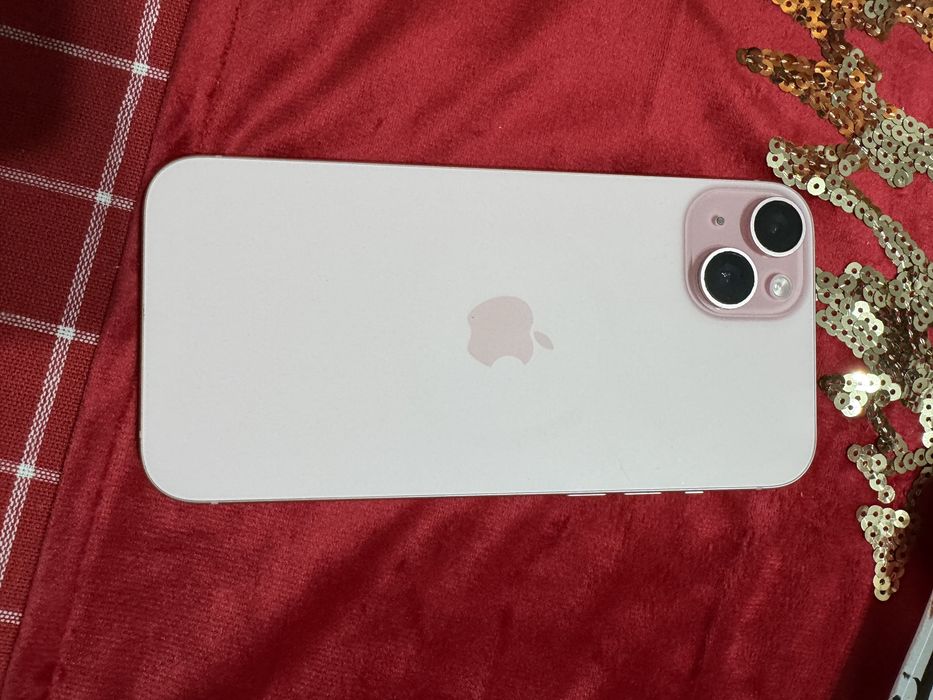 Iphone 15 plus roz