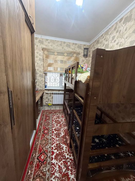 Продаётся на Карасу-2 5ком