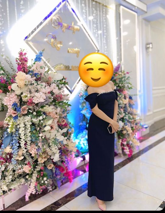 Продаеться платья