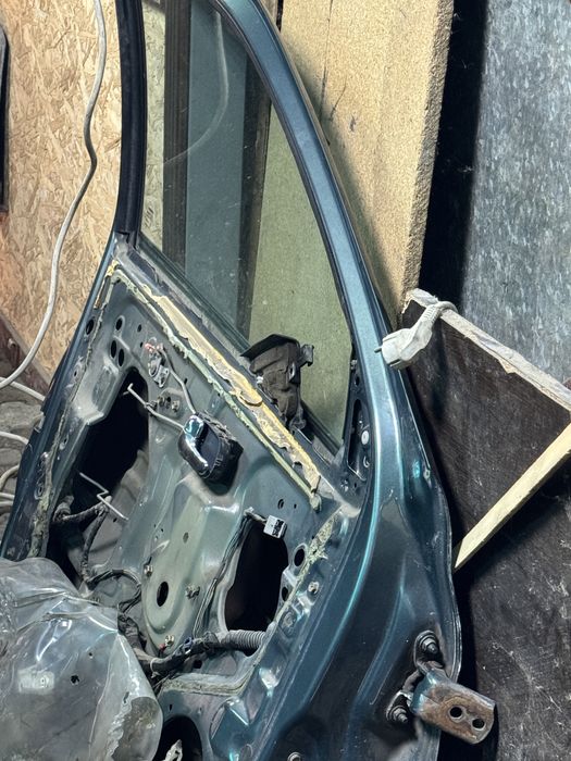 Ниссан Примера p11+  на разбор.