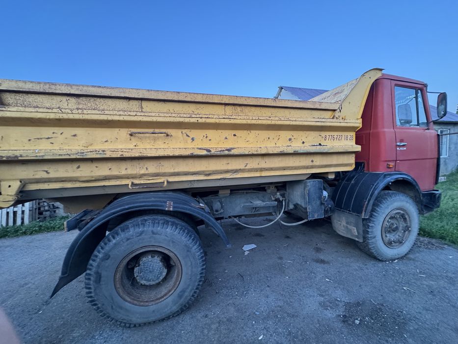 Продам грузовой маз 5551