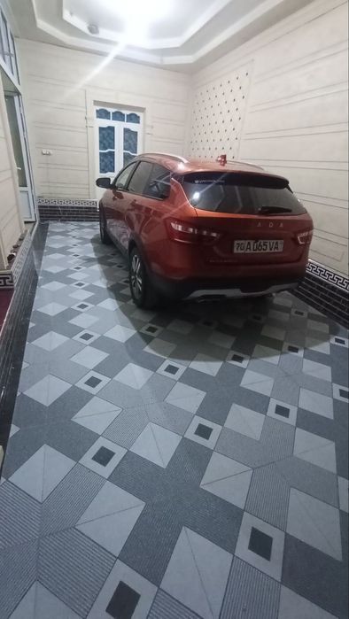 Lada vesta sv kross Kraska: toza yurgani :38000km 1.6 reno mator