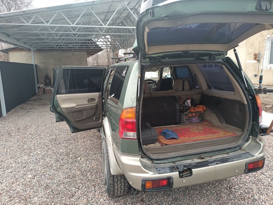 Митсубиси Челленджер