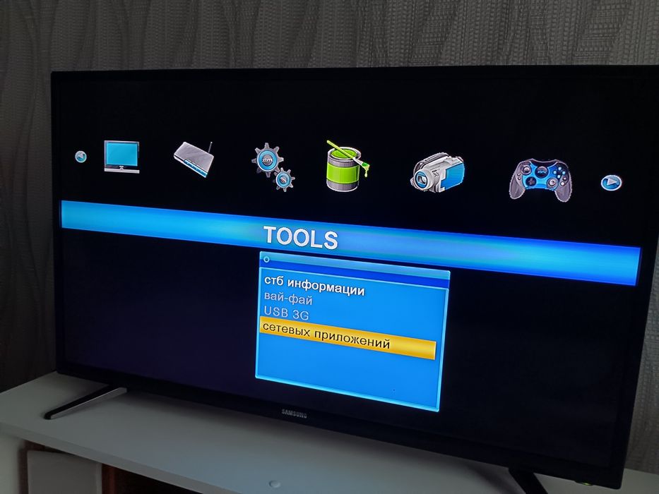 Продам спутниковый приёмник (тюнер) Openbox mx7