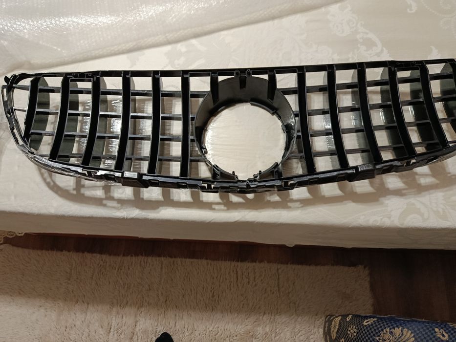 Решетка МВ предна GLS 253