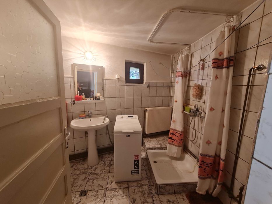 Vand sau schimb casa ultracentral Ploiesti