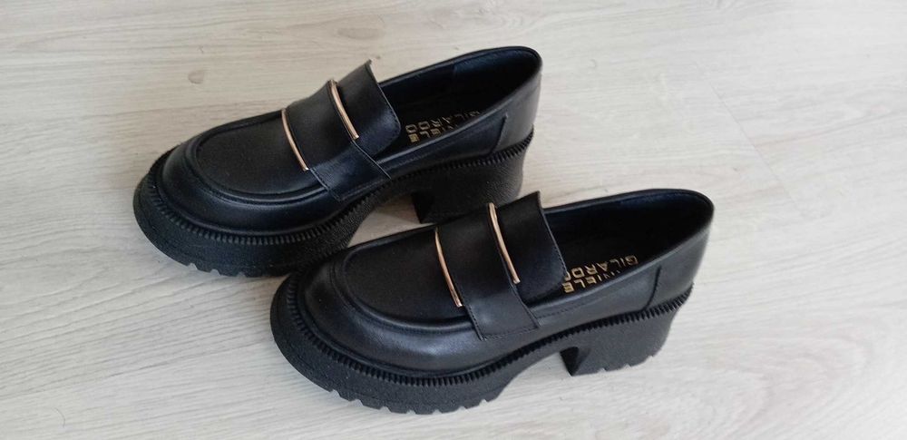 нови естеств.кожа  без връзки