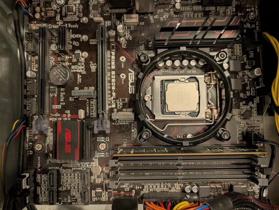 I5-7400+Asus Prime B250m Plus + Cooler