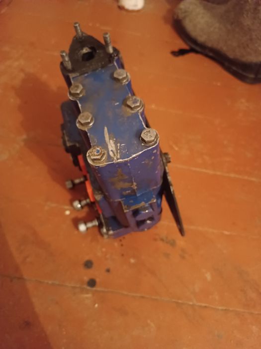 Распределитель мтз