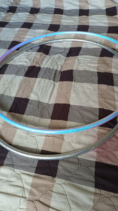 Обручи гимнастические