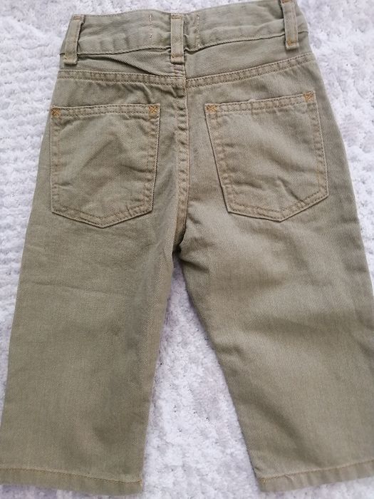 Продам новые джинсы