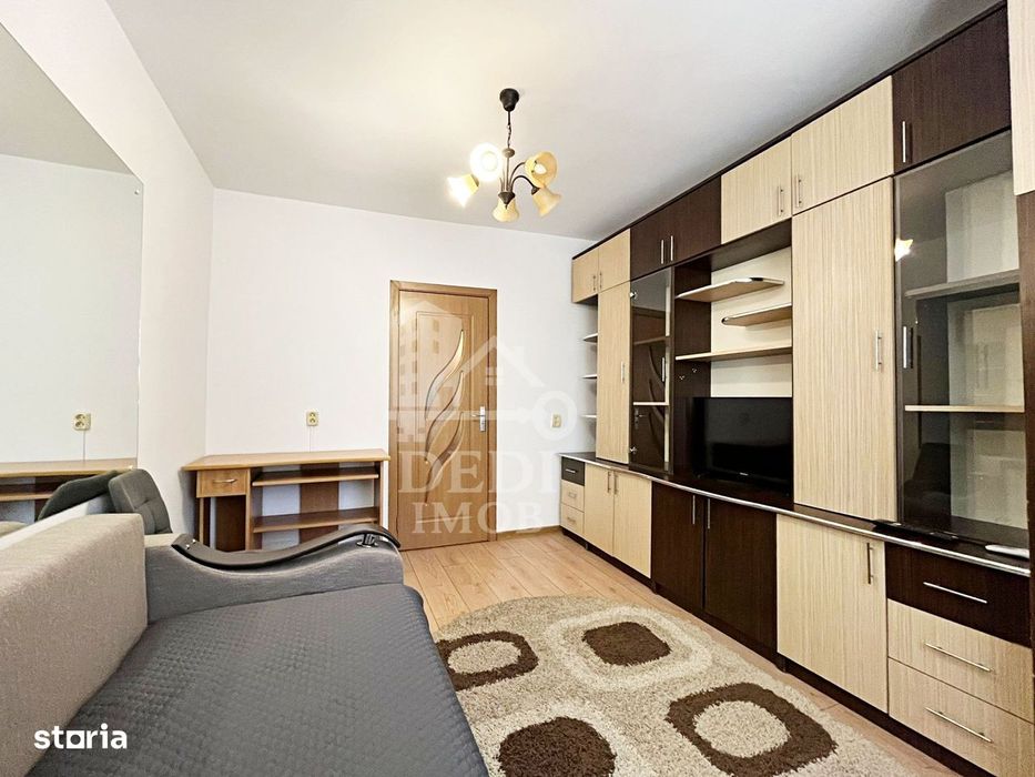 Apartament 1 camere de vânzare in zona Decebal, Oradea