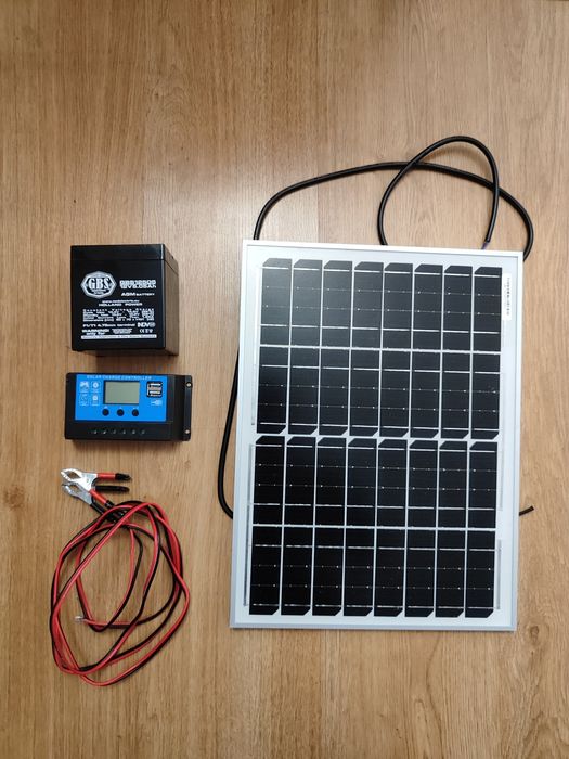 Vând sistem fotovoltaic