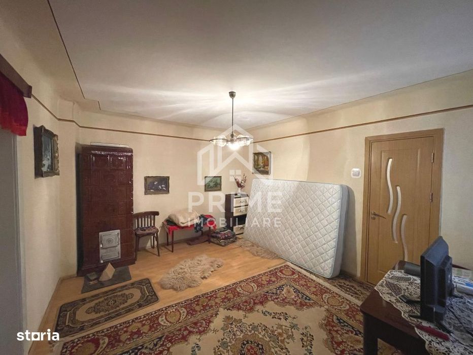 Casa cu teren generos si vedere superba catre munti – Cugir