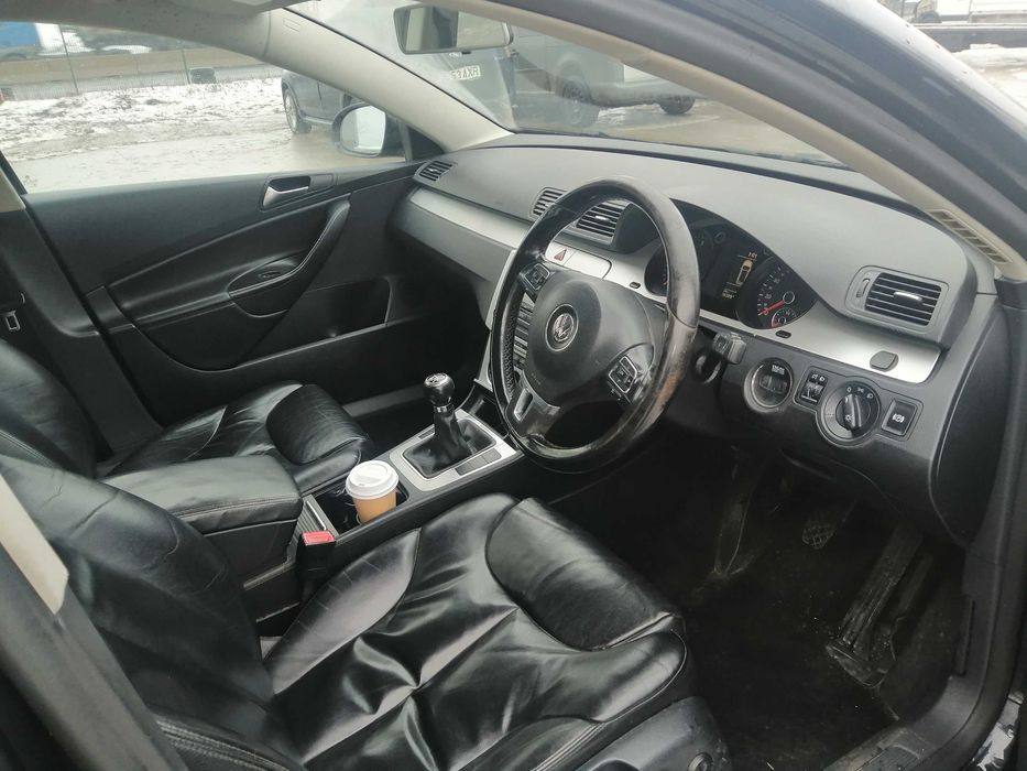 Dezmembram passat b6 break