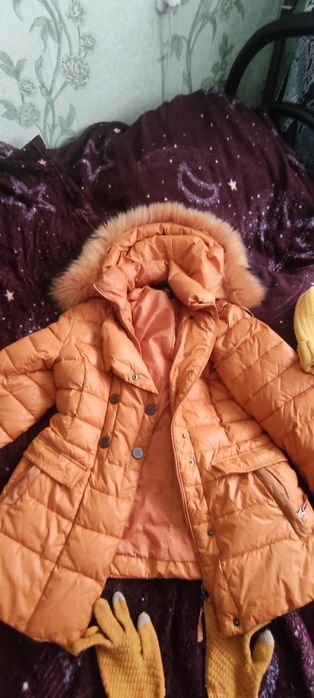 Продам пуховую куртку