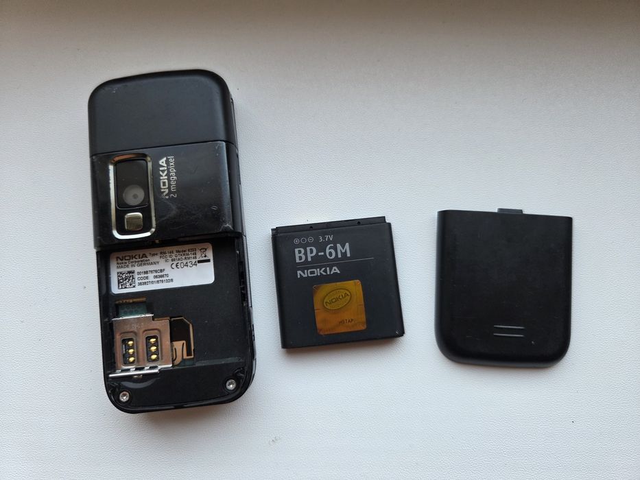 Nokia 6233 cu doua difuzoare