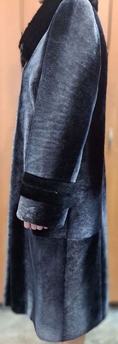 Продам шубу отличного качества