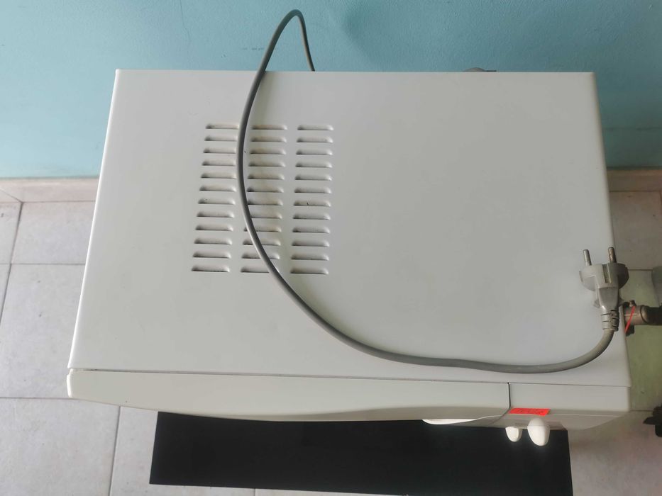 Микровълнова фурна LG MB-392AA