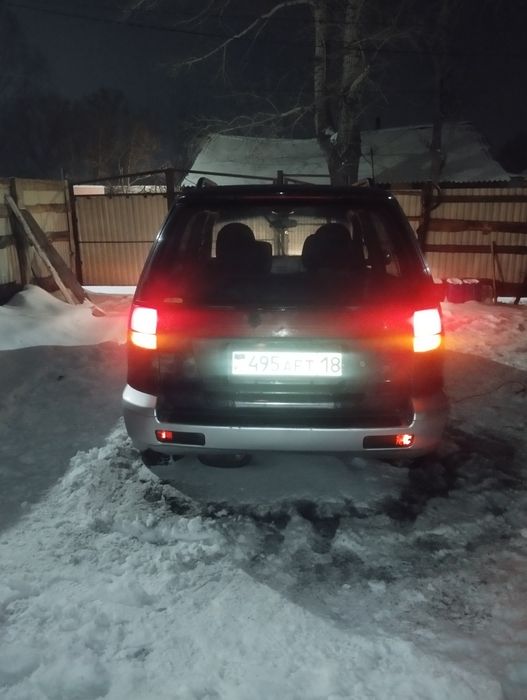 Машина МisubishiRVR