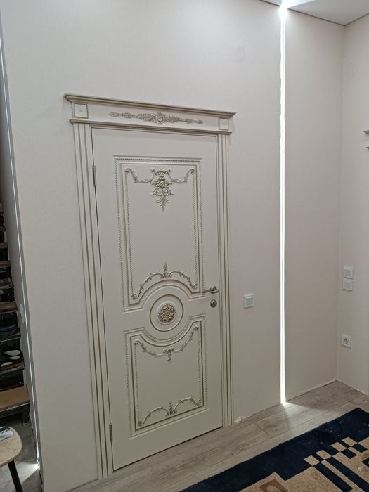 Установка межкомнатных дверей профессиональная