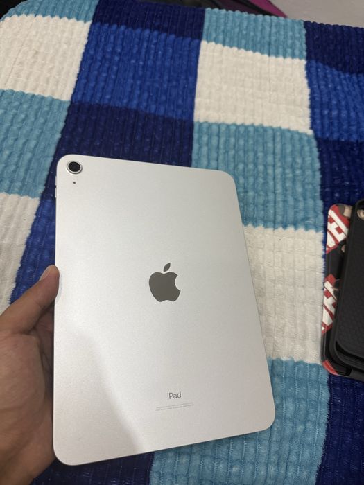 Продам ipad 2022