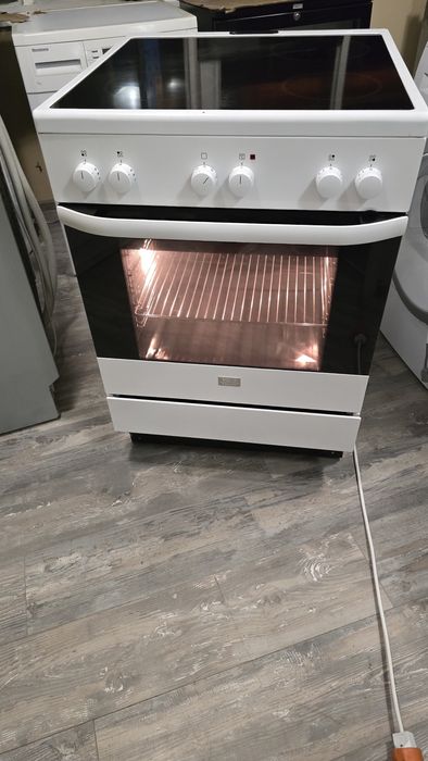 Печка Voss Electrolux 60см