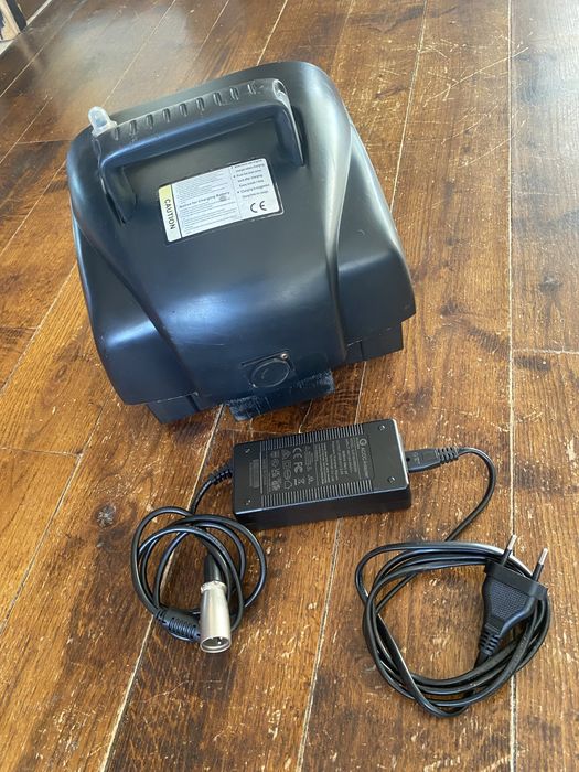 Батерия 12V 2х12AH