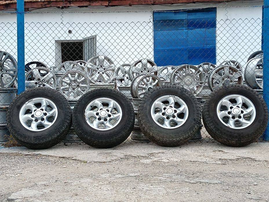 16" джанти Hyundai Terracan 6x139.7 + гуми 245/70R16 Grabber AT3 джип