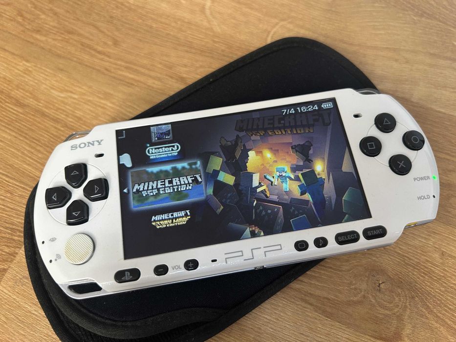 PSP 3000 Mystic Silver modată — editie rara, garantie 12 luni — Japonia