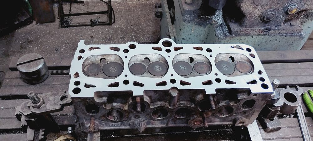 Головка пассат б3 1,8