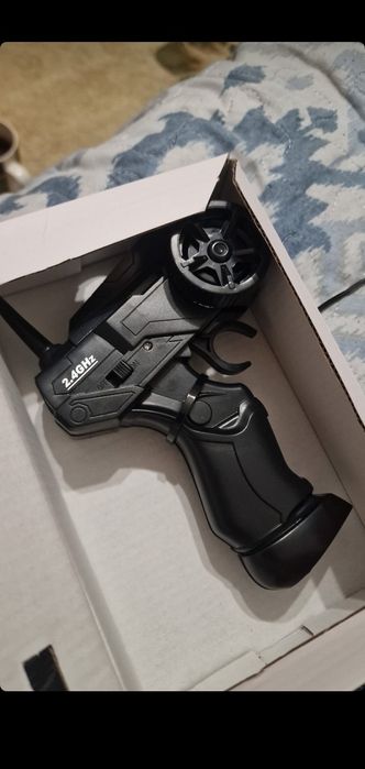 Дрифт машинка на радио управлении