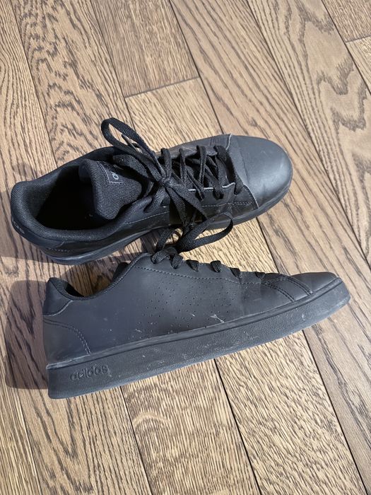 Adidasi marime 38