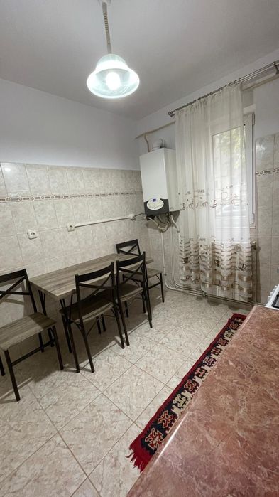 De inchiriat ap2 camere