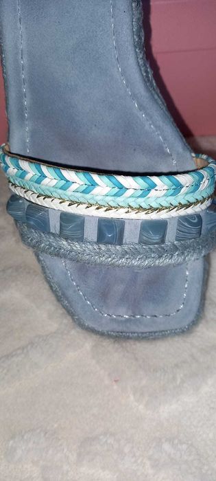 sandale piele Alma en Pena  marimea 38 frumoase si comode