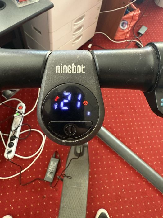 Trotineta electrica ninebot kickscooter es