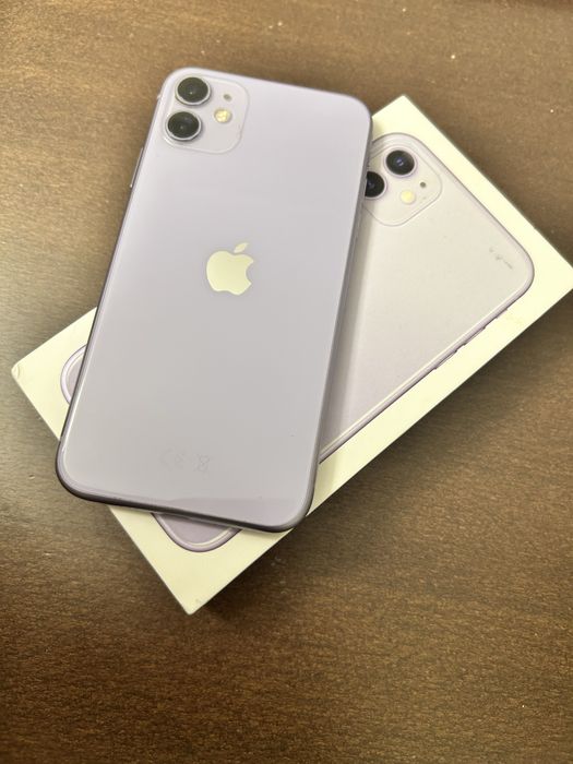 Iphone 11  на 64гб