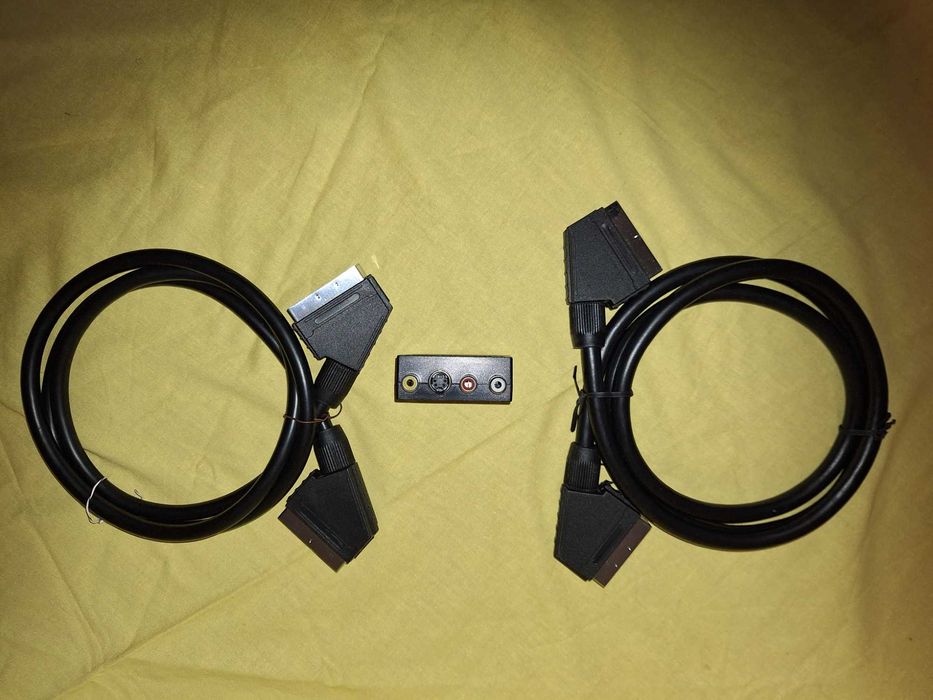Set cabluri euroscart si mufa adaptor euroscart RCA si Svideo