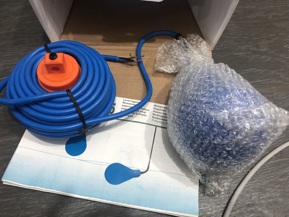 Регулятор уровня жидкости