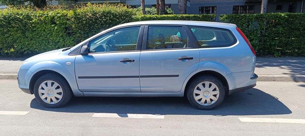 FORD Focus 2006 — imagine 3
