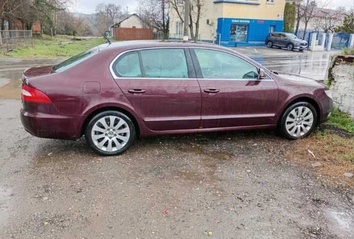 SKODA SUPERB 1.8 Benzină.Propietar