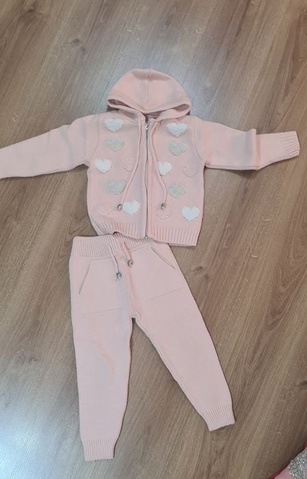 Штаны / кофта на девочку