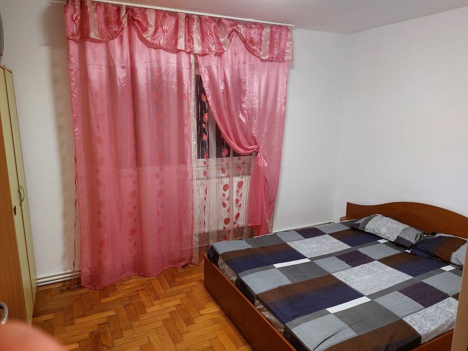 Apartament renovat  în George Enescu