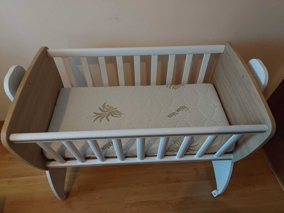 Детско легло-люлка - Lorelli First Dreams с включен матрак