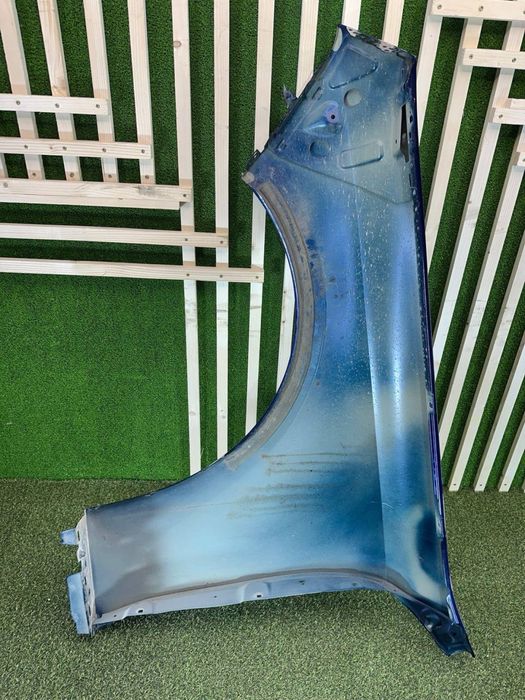 Aripa dreapta fata  Bmw seria 7 G70 2022-2026