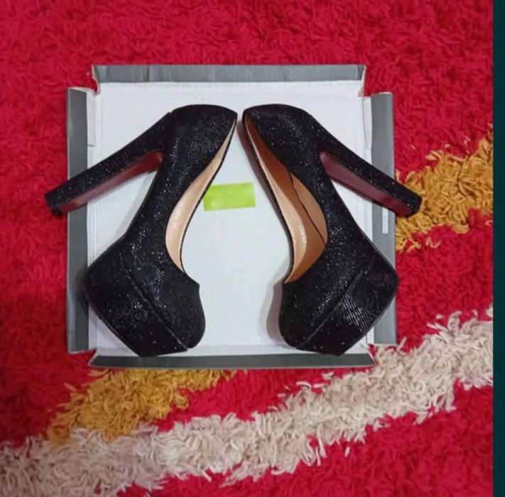 Pantofi dama cu platforma și toc inalt de ocazie