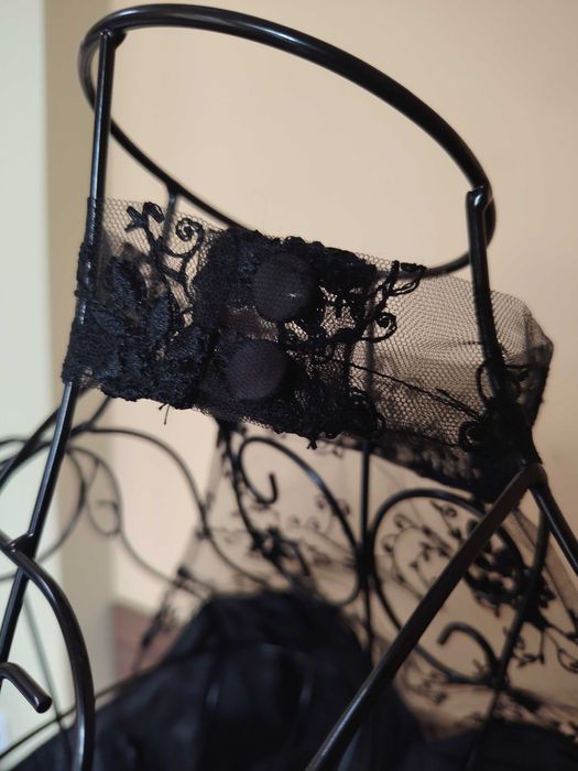 Дамско елегантно бюстие