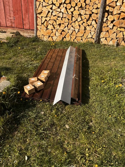 Tablă cutată gri si maro