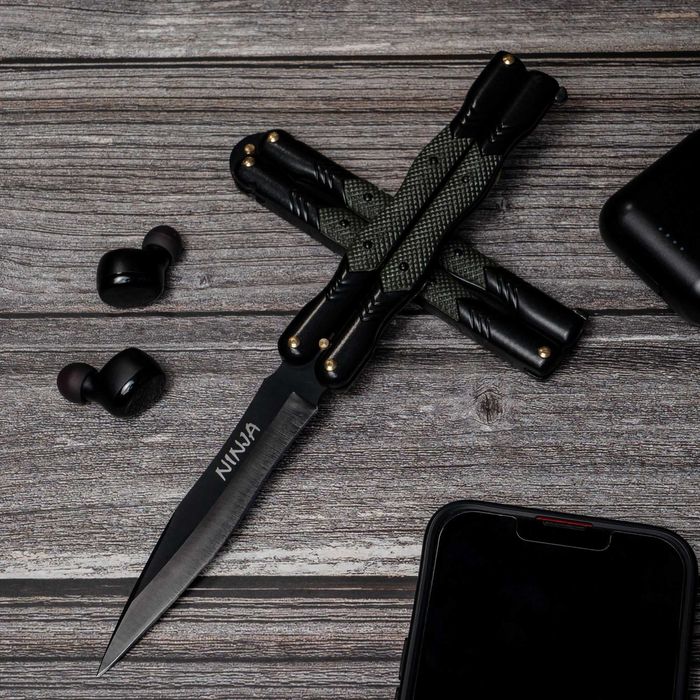 Briceag Butterfly Cudeman Abanicos, maner zamak cu ABS verde, lama otel 420